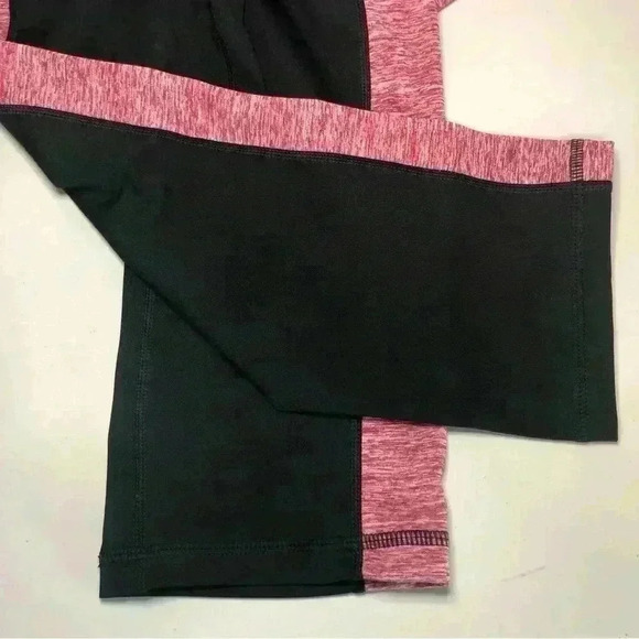 Ideology Black and Sangria Colored Athletic Leggings Size Medium NWT - Picture 9 of 10
